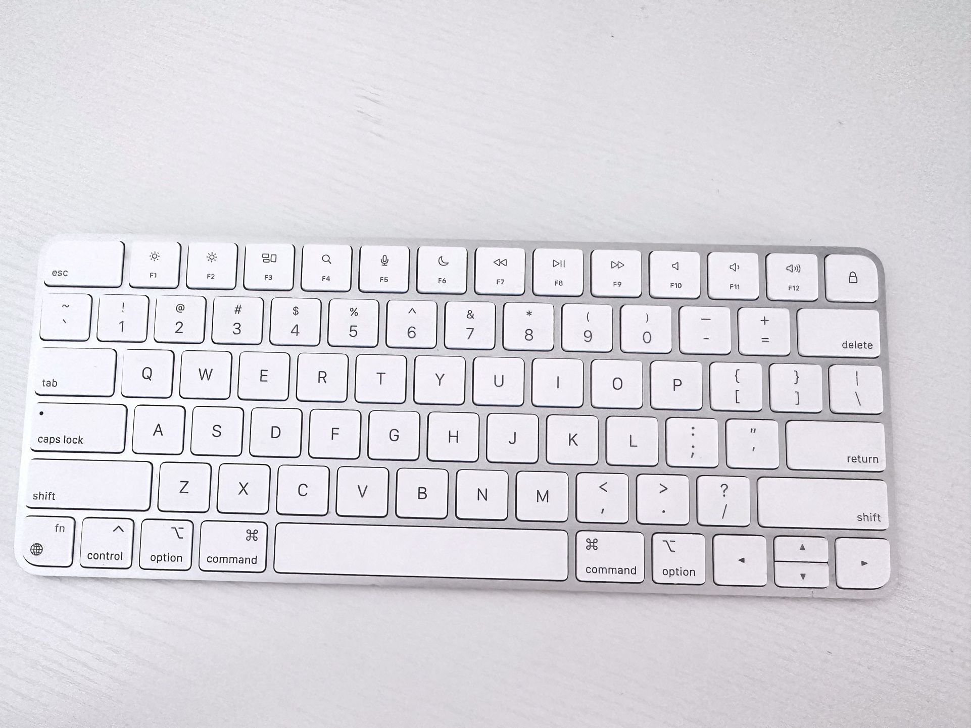 Apple Magic Keyboard 