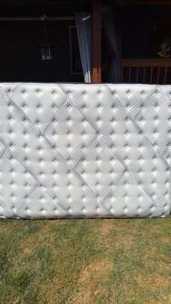 FREE queen mattress with box