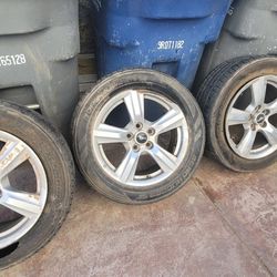 Mustang Rims Tire 2015