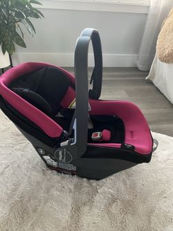 Pegperego Infant Car Seat