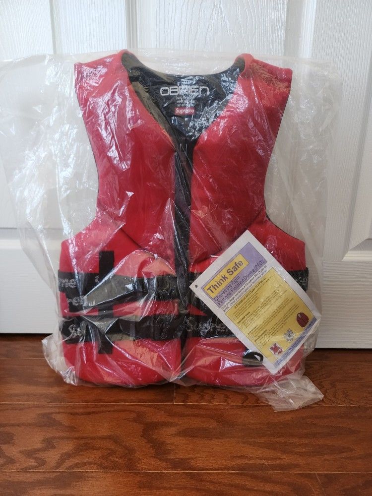 Supreme O'Brien Life Jacket Vest
