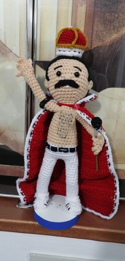 Queen Freddie Mercury Crochet doll action figure