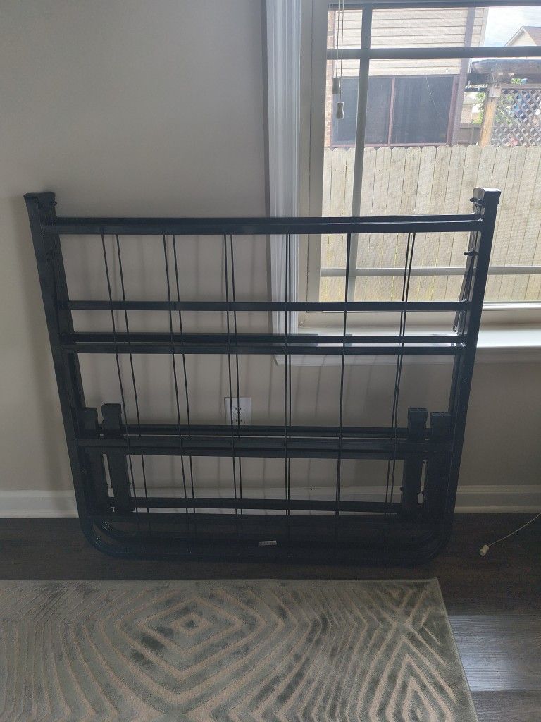 Twin Bed 