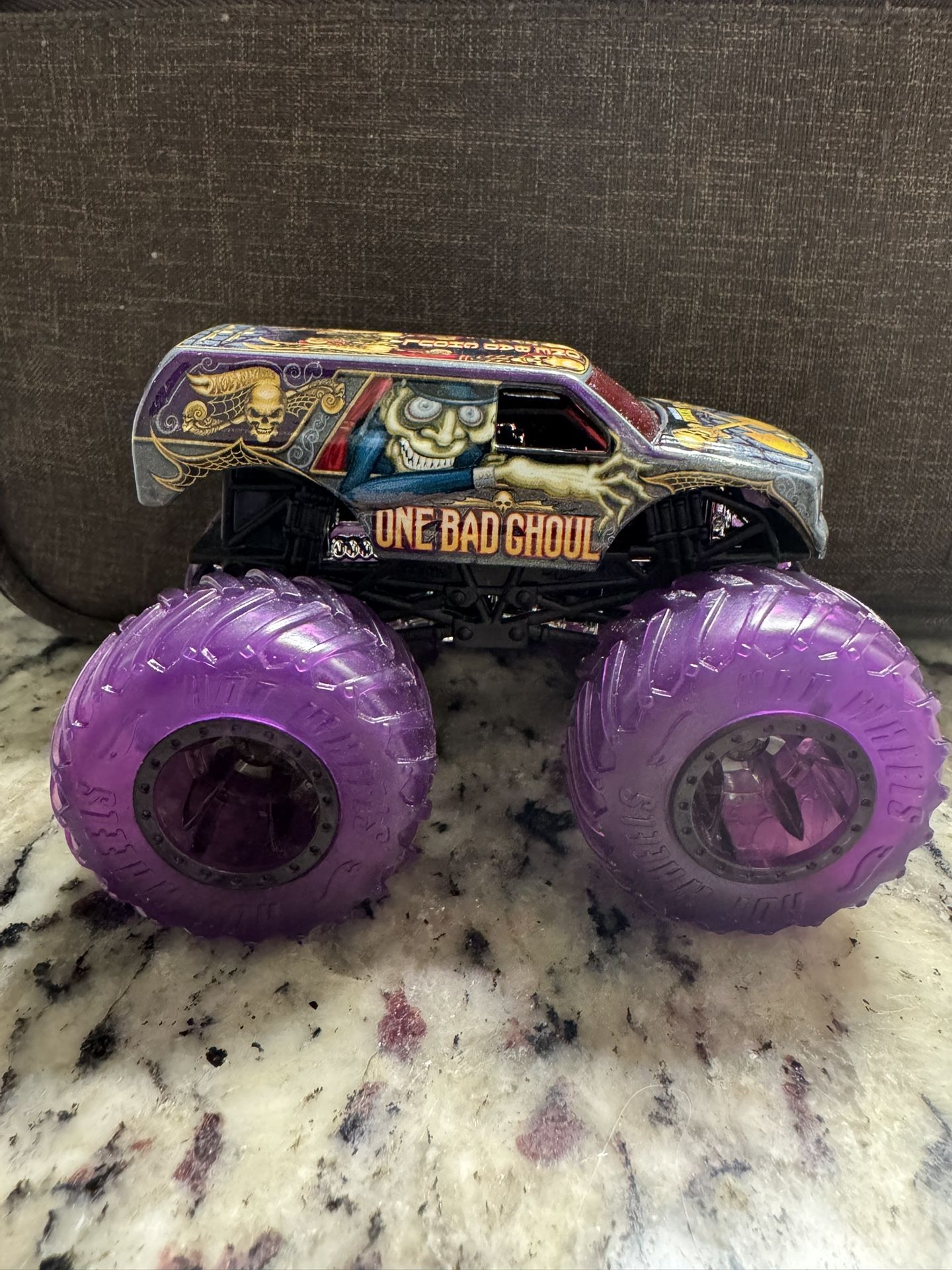 Hot Wheels Monster Truck “ONE BAD GHOUL”