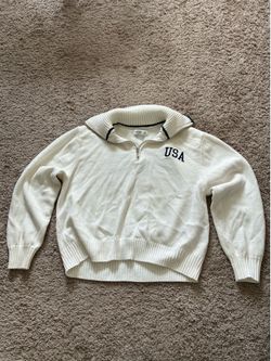 Hollister Sweater xs