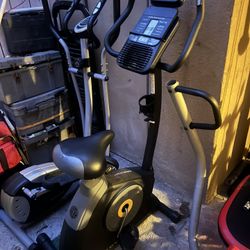 Golds Gym Cardio Bike With Screen