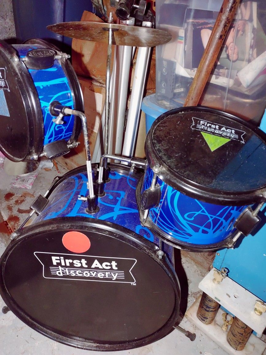 KIDS DRUM SET