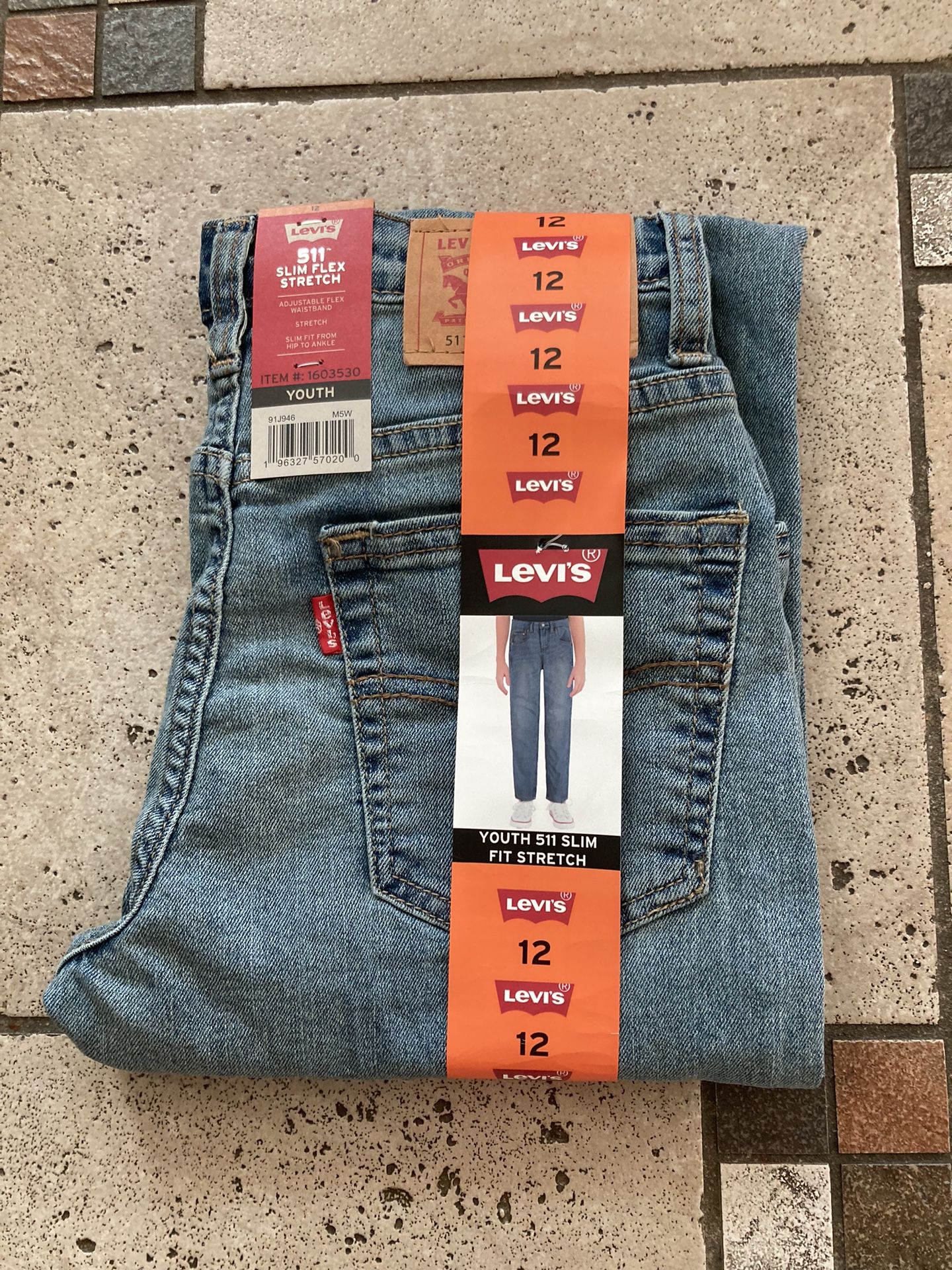 New Levi’s Boys 511 Jeans Size 12