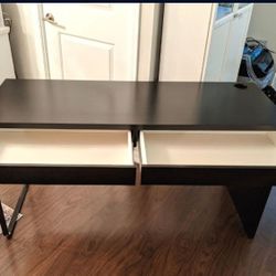 IKEA Micke Office Desk - Like New 