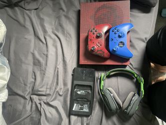 Xbox One S 1 TB With Astro A50 Headset