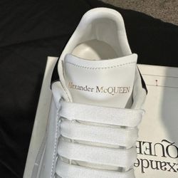 Alexander McQueen 