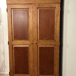  Cabinet Or Armoire 