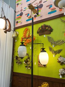 Vintage Opalescent Tension Pole Lamp