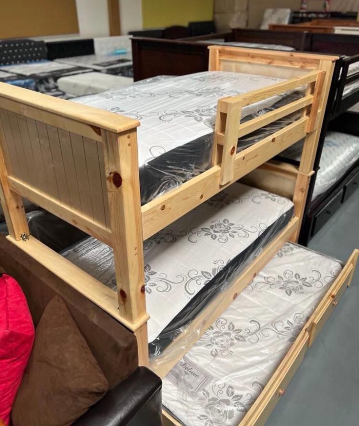 Triple Twin Bunk Bed 