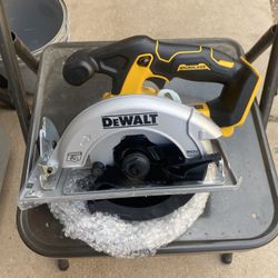 DEWALT Circular Saw Tool Only 20v
