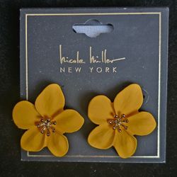New Nicole Miller Yellow Marigold Earrings