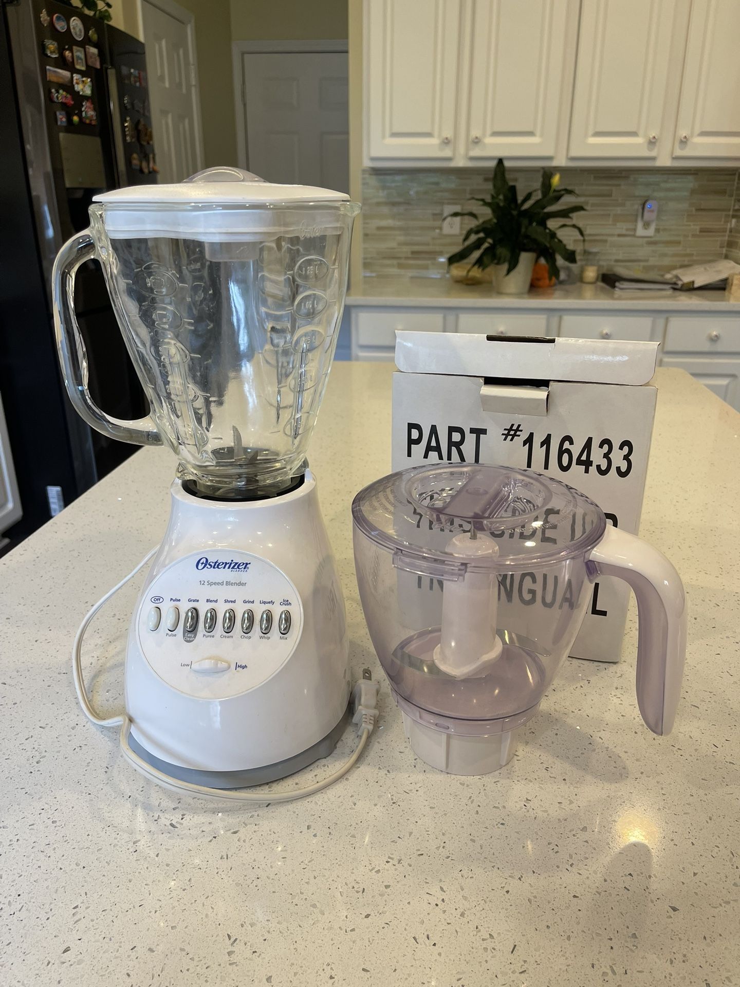 Oster Blender With Glass Jar And Food Chopper 