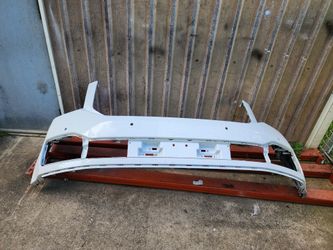 2015-2020 GMC Yukon Front Bumper Used Oem