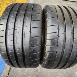 2 USED TIRES MICHELIN PILOT SUPER SPORT 235/40/18