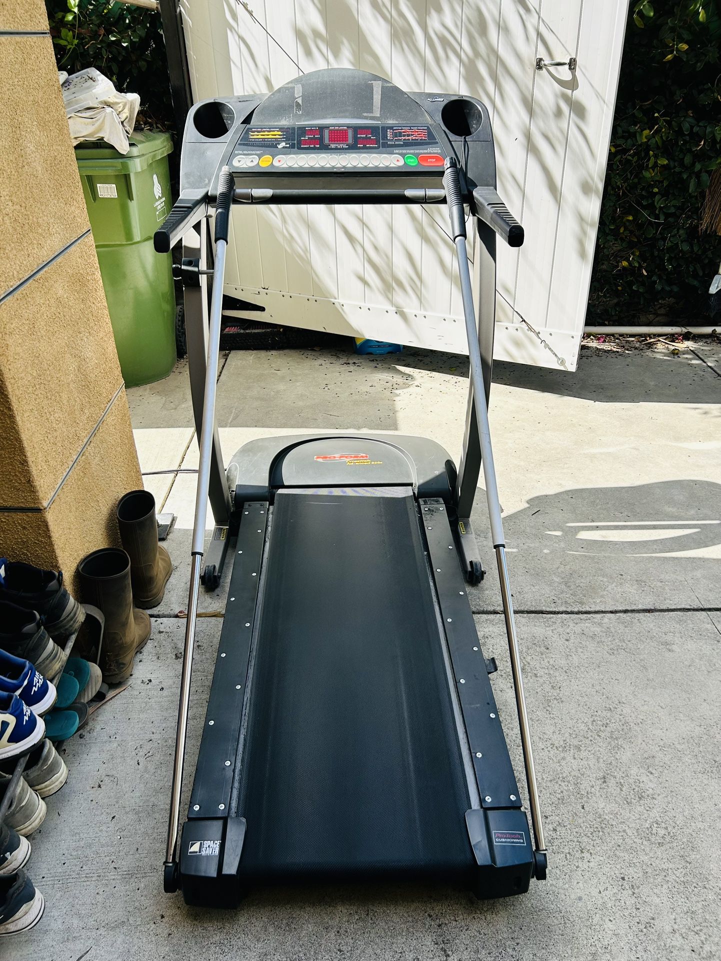 Free Treadmill