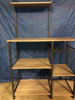 Kitchen bakers rack