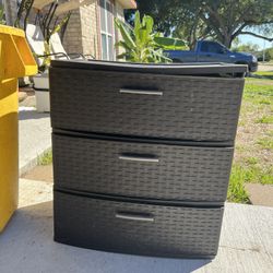 Storage Containers 