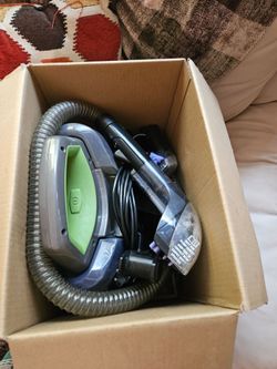 Bissell Spot Clean Pro Heat Pet Carpet/Upholstery Cleaner