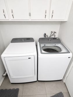 Samsung Washer & Dryer Set – $900 OBO