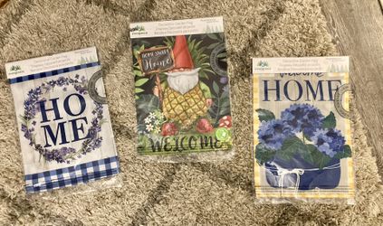 Evergreen Welcoming Garden Flag Set