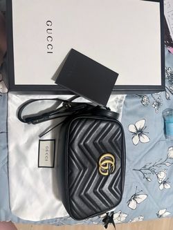 Gucci GG Marmont Small Matelassé Shoulder Bag Black