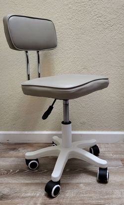 HEY NOW! DISCOUNTED! ROLLING MAKE UP MAKEUP VANITY CHAIR HEIGHT ADJUSTABLE