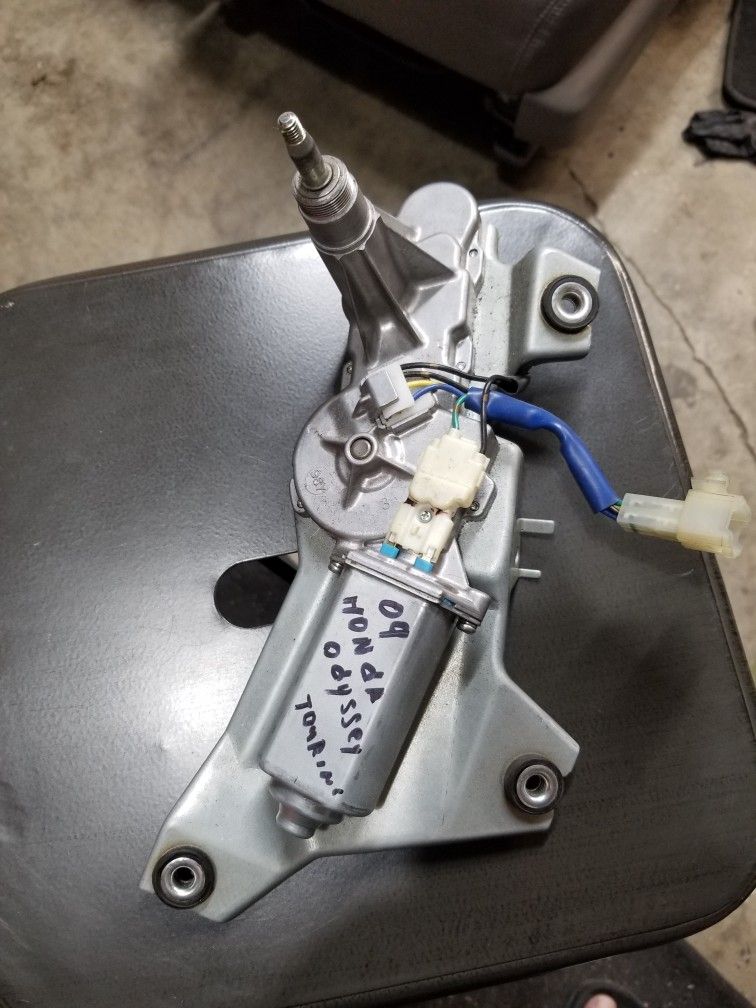 Honda Odyssey 2005-2010 Rear Tailgate Windshield Wiper Motor - 76710-SHJ-A02