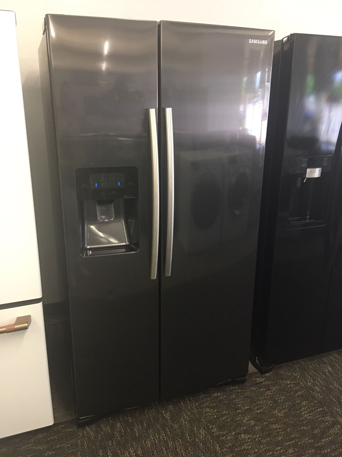 Samsung Black Stainless Steel Side by Side Refrigerator Scraches Dent With Warranty No Credit Check Just $39 Down payment Cash price $899