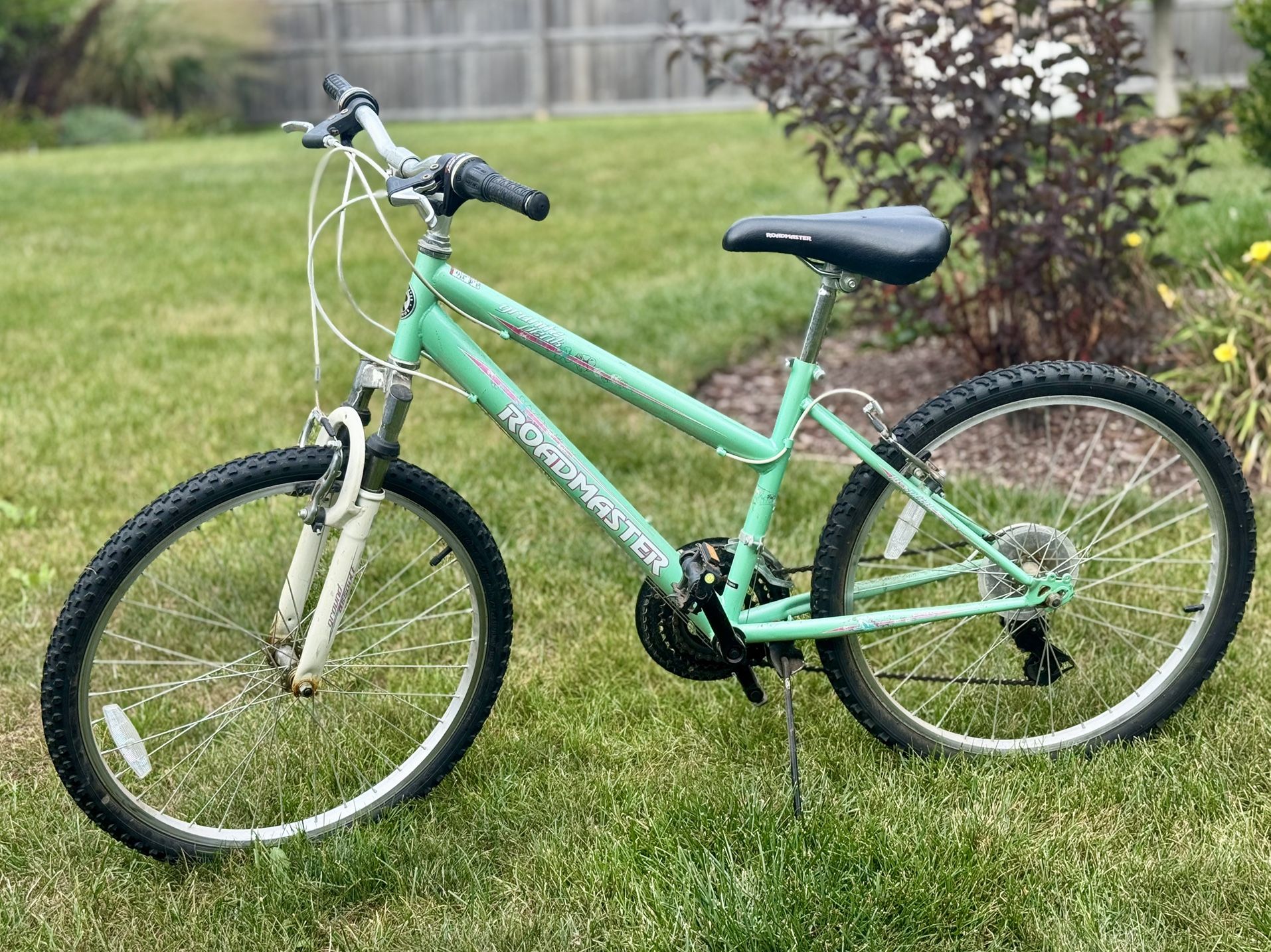 Roadmaster 24” Girl’s Mountain Bike