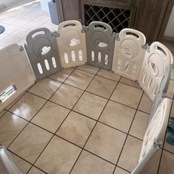Baby Play Pen Gate 