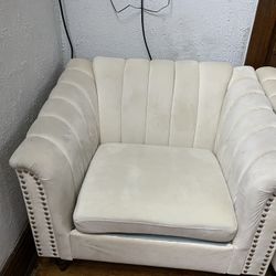 700$