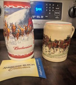 Budweiser collectibles-1980 first year edition 2010 holiday