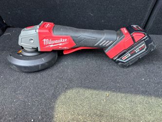 Milwaukee Fuel Grinder with 5.0 battery