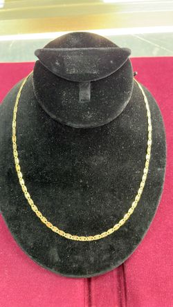 14K Gold Two Tone Link Necklace length 18: 7.9 grams