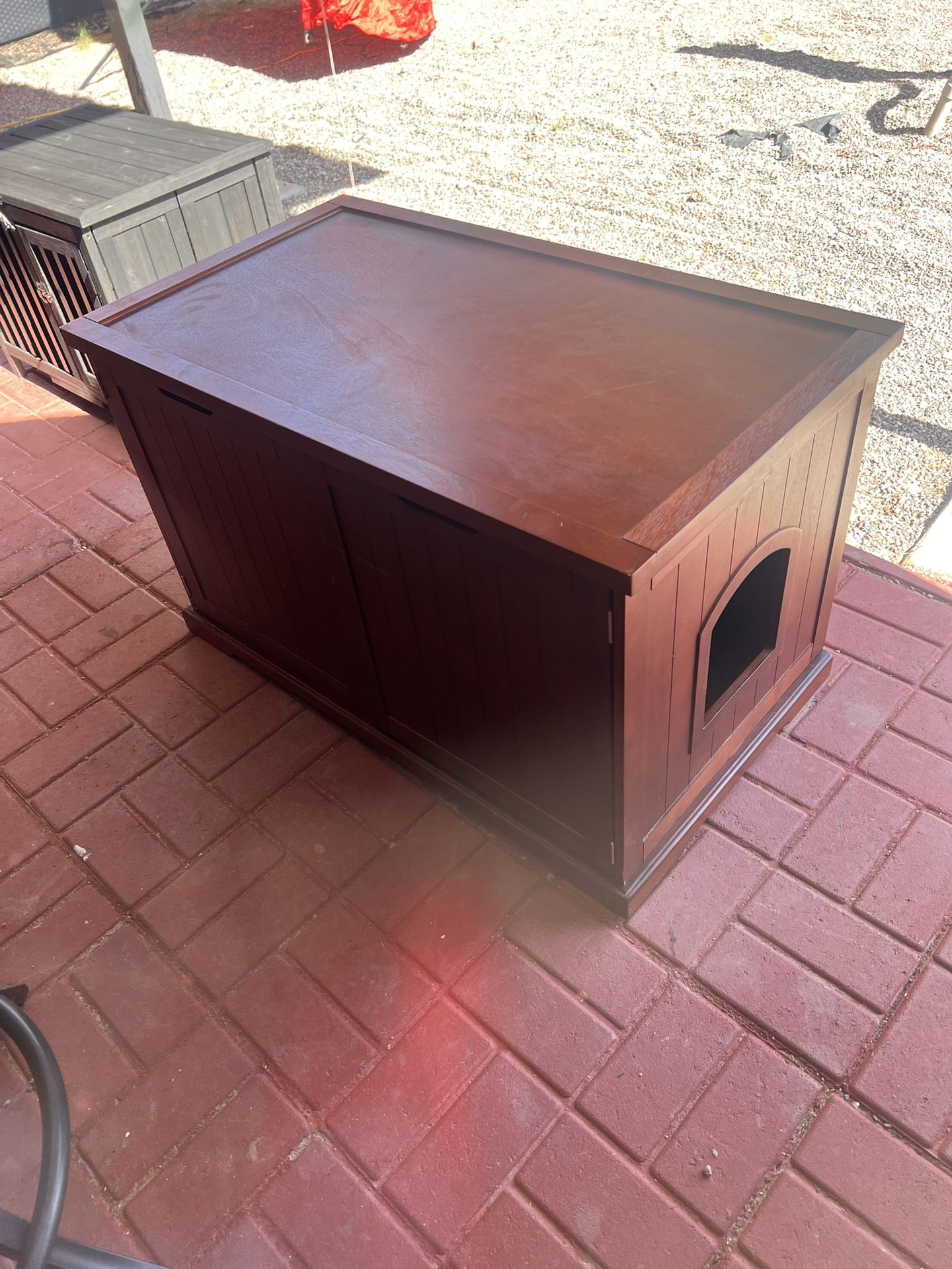 Cat Litter Enclosure