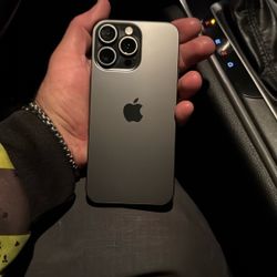 iPhone 15 Pro Max  256 Gb