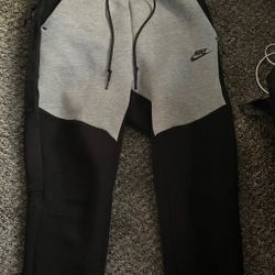 Nike Tech Sweats