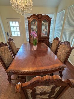 Dinning Table With China Cabinet