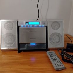 Panasonic SA-EN17 cd player y2k stainless frutiger aero