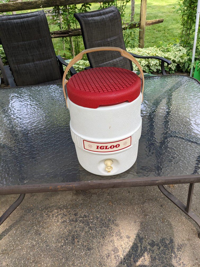 Vintage Igloo Water Cooler