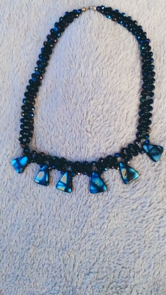 3 Gorgeous & Unique Necklaces For One Low Price Of $8!! Or $4 Each.
