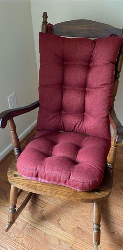 Rocking Chair- 70+ y.o., vintage very near antique