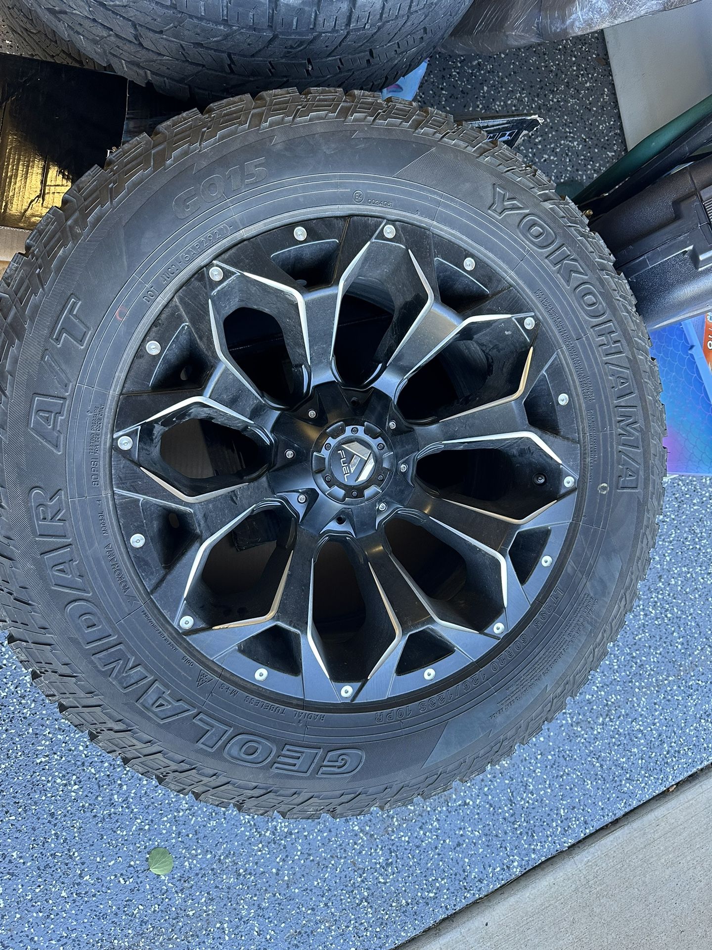 Fuel Assault Rims 20”