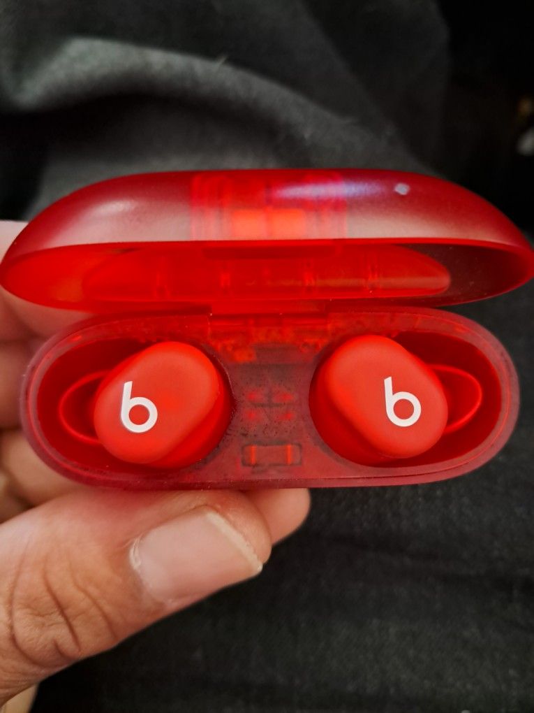 NEW Beats Solo Buds Transparent Red 40$