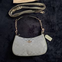 Light Blue Coach Shoulder Bag 